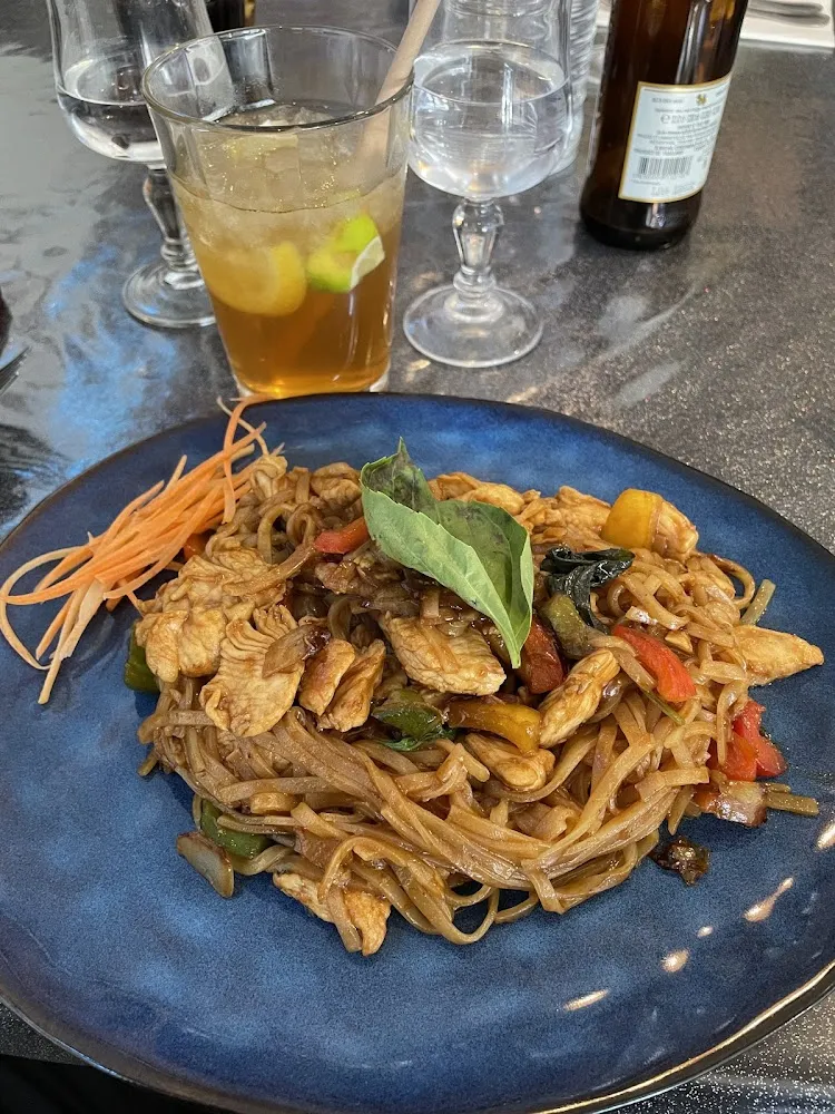 Pad Kee Mao Crevettes